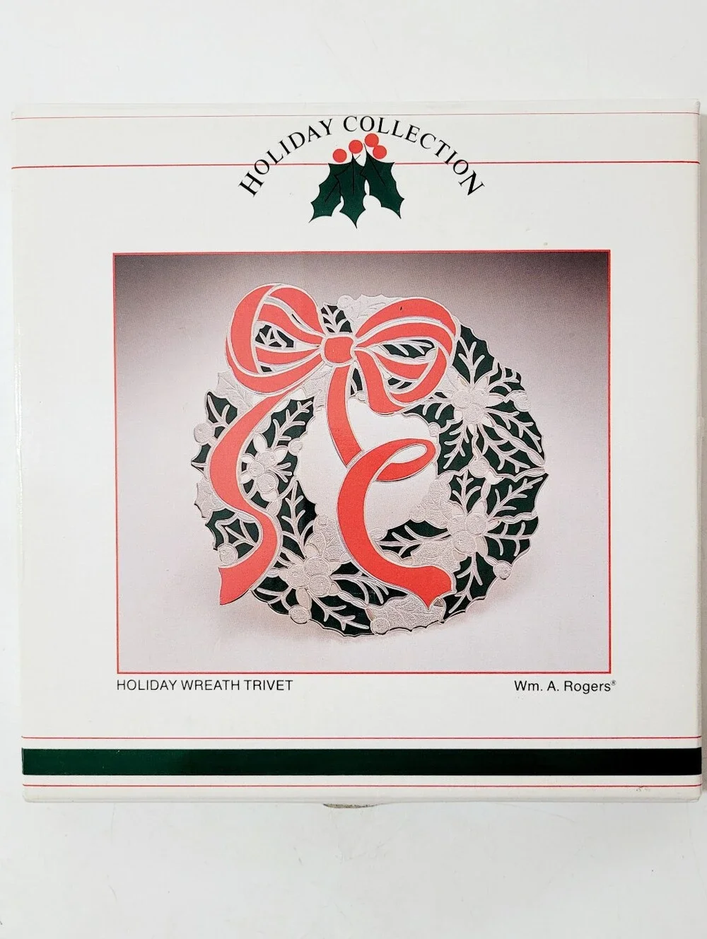 Vintage Wm A Rogers Red & Green   Silver-Plated Christmas Holly Wreath Trivet 9